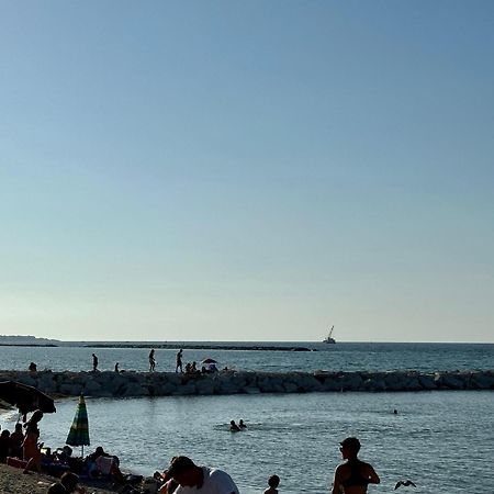 Hotel La Casa Dei Nonni Al Mare Bari Exterior foto