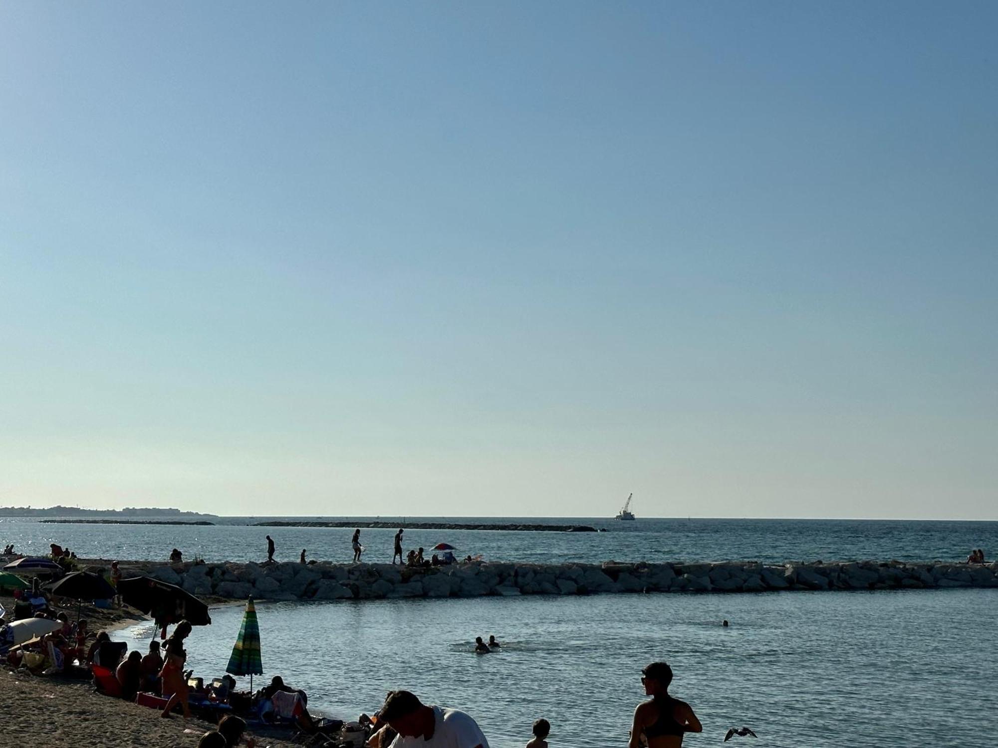 Hotel La Casa Dei Nonni Al Mare Bari Exterior foto